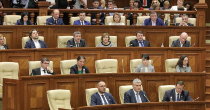 Fractiunea parlamentara PPDA iese din autoizolare, intrucat toate testele la COVID-19 ale deputatilor au fost negative - VIDEO Fractiunea parlamentara PPDA iese din autoizolare, intrucat toate testele la COVID-19 ale deputatilor au fost negative - VIDEO