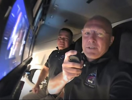 Turul capsulei Crew Dragon: „Bine ati venit la bordul Endeavour” - VIDEO Turul capsulei Crew Dragon: „Bine ati venit la bordul Endeavour” - VIDEO