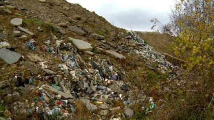 Terifiant. Un nou-nascut - gasit mort intr-o geanta aruncata la o gunoiste din Dubasari Terifiant. Un nou-nascut - gasit mort intr-o geanta aruncata la o gunoiste din Dubasari