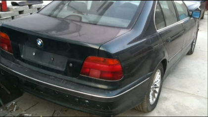 Parlamentul isi scoate BMW-urile la licitatie. Cat costa automobilele si ce ai de facut pentru a participa Parlamentul isi scoate BMW-urile la licitatie. Cat costa automobilele si ce ai de facut pentru a participa
