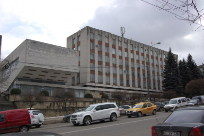 Unul dintre vicepretorii sectorului Buiucani, testat pozitiv la COVID - 19. Pretura, plasata in carantina. Anuntul primarului