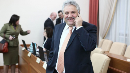 Dupa ce 8 ani a detinut functia de director la Agentia Relatii Funciare si Cadastru, Anatolie Ghilas revine la sefia institutiei. Decizia luata de Guvern Dupa ce 8 ani a detinut functia de director la Agentia Relatii Funciare si Cadastru, Anatolie Ghilas revine la sefia institutiei. Decizia luata de Guvern