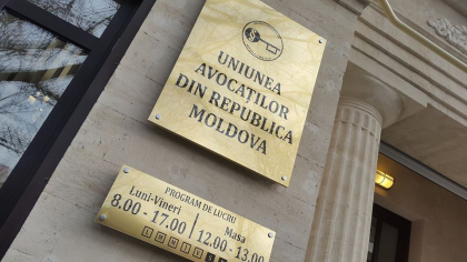 Numarul avocatilor infectati cu COVID -19, in crestere. Aparatorii ar putea sa nu se mai prezinte la sedintele de judecata: Uniunea Avocatilor din RM: "Se tainuieste un focar in cadrul unei institutii" Numarul avocatilor infectati cu COVID -19, in crestere. Aparatorii ar putea sa nu se mai prezinte la sedintele de judecata: Uniunea Avocatilor din RM: "Se tainuieste un focar in cadrul unei institutii"
