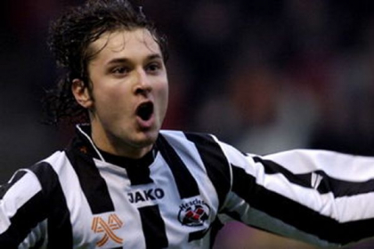 Formatia FC Codru din Divizia Nationala nu a stat mult timp fara antrenor. La doar doua zile dupa ce a fost anuntata plecarea de la carma echipei a lui Simeon Bulgaru, fostul fotbalist Denis Calincov i-a luat locul 