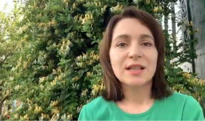 Maia Sandu spune ca de Pastele Blajinilor va sta acasa si ii indeamna pe oameni sa nu mearga la cimitir: “Stiu ca tata nu se va supara” - VIDEO