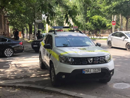 Ultima ora. Alerta cu bomba langa ambasada SUA. Carabinierii au gasit o geanta suspecta - FOTO / VIDEO Ultima ora. Alerta cu bomba langa ambasada SUA. Carabinierii au gasit o geanta suspecta - FOTO / VIDEO