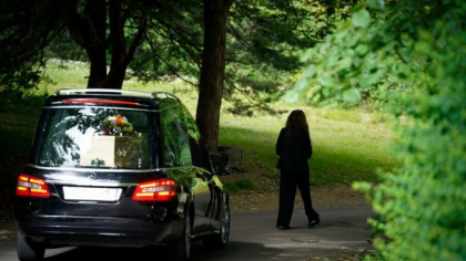 Britanici morti singuri in case in timpul pandemiei, descoperiti dupa cateva saptamani: „Covid-19 a creat o epidemie de singuratate”