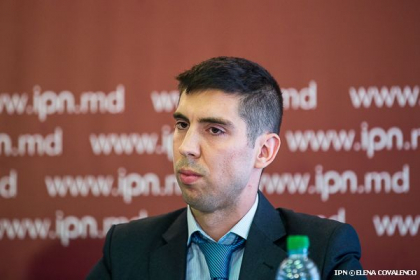 Mihai Popsoi: "Mereu spun lucrurilor pe nume. Din acest motiv dna Greceanii imi inchide microfonul, Dodon m-a dat in judecata, iar Novac a sarit la bataie"