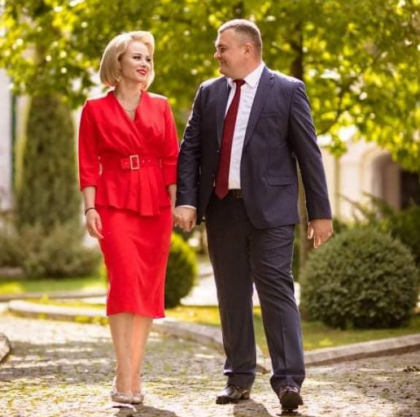 Grigore Novac vine cu o reactie, dupa altercatiile cu Popsoi: "In locul meu, ce ar fi facut alti barbati, familia carora ar fi fost atacata mirsav?" Grigore Novac vine cu o reactie, dupa altercatiile cu Popsoi: "In locul meu, ce ar fi facut alti barbati, familia carora ar fi fost atacata mirsav?"