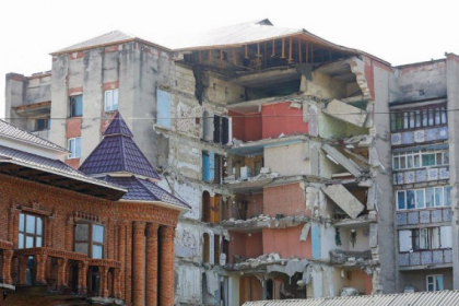 La un an de la prabusirea blocului de la Otaci, urmarirea penala continua inca