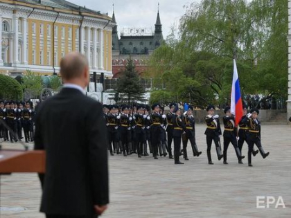 Veteranii care vor urmari Parada din Moscova, alaturi de Vladimir Putin, plasati in carantina Veteranii care vor urmari Parada din Moscova, alaturi de Vladimir Putin, plasati in carantina