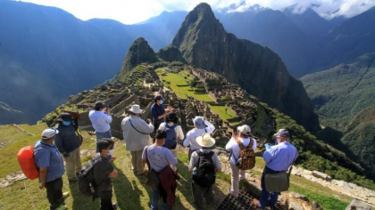 Peru, o tara cu 28 de milioane de locuitori, inregistreaza acum mai multe cazuri de Covid-19 decat Italia Peru, o tara cu 28 de milioane de locuitori, inregistreaza acum mai multe cazuri de Covid-19 decat Italia