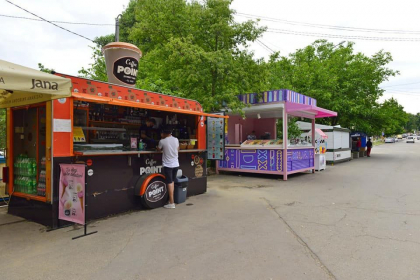 Mai multe gherete din parcuri - evacuate. Ion Ceban a semnat o dispozitie pentru revizuirea schemelor de amplasare a unitatilor de comert in perioada estivala