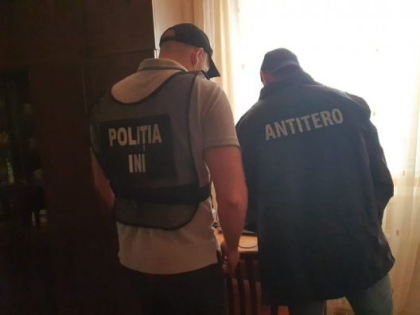 Politia anunta ca a gasit barbatul care a expediat scrisori anonime privind alerta cu bomba la Ministerul Afacerilor Interne si Presedintie