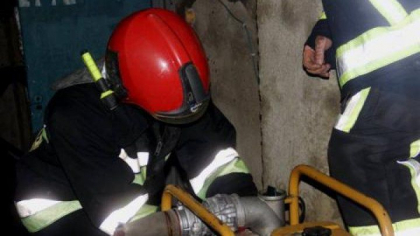 Ploile puternice de ieri au facut ravagii in unele localitati din tara. In urma precipitatiilor mai multe gospodarii au fost inundate