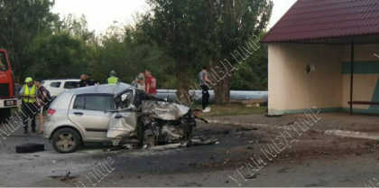 Accident grav la Tiraspol. Un sofer a murit, dupa ce masina in care se afla s-a izbit puternic de un copac