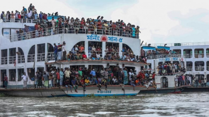Cel putin 30 de morti, dupa coliziunea a doua feriboturi in Bangladesh Cel putin 30 de morti, dupa coliziunea a doua feriboturi in Bangladesh