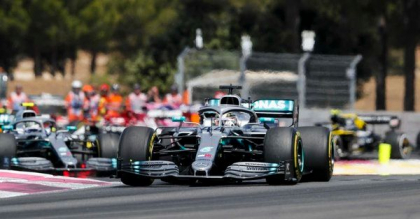 In semn protest impotriva rasismului, gruparea Mercedes din Formula 1 a schimbat culoarea monoposturilor care vor in participa la Marele Circuit sezonul 2020 In semn protest impotriva rasismului, gruparea Mercedes din Formula 1 a schimbat culoarea monoposturilor care vor in participa la Marele Circuit sezonul 2020