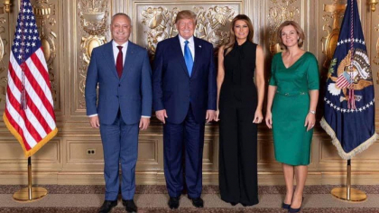 Igor Dodon, mesaj de felicitare catre Donald Trump cu ocazia Zilei Independentei Statelor Unite ale Americii. Pentru ce i-a multumit omologului sau din America Igor Dodon, mesaj de felicitare catre Donald Trump cu ocazia Zilei Independentei Statelor Unite ale Americii. Pentru ce i-a multumit omologului sau din America