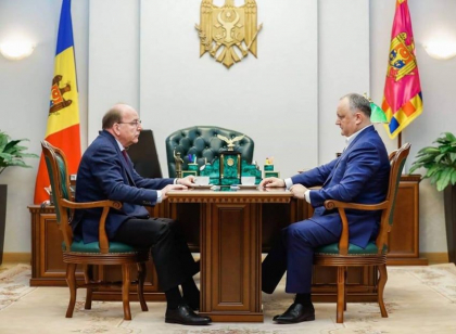 Iurie Renita, despre declaratiile Ambasadorului rus la Chisinau: "Rusia isi are propriile interese...in cazul nostru le-a aparat chiar cu tancurile" Iurie Renita, despre declaratiile Ambasadorului rus la Chisinau: "Rusia isi are propriile interese...in cazul nostru le-a aparat chiar cu tancurile"