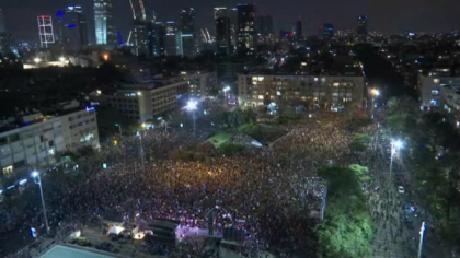 Mii de israelieni protesteaza la Tel Aviv. Ce critici aduc guvernului Mii de israelieni protesteaza la Tel Aviv. Ce critici aduc guvernului