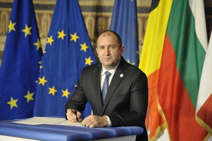 Scandal la nivel inalt in Bulgaria. Presedintele Ruman Radev cere demisia guvernului