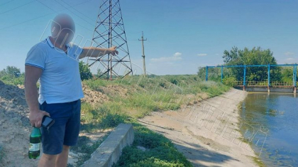 Un moldovean, retinut dupa ce a incercat sa treaca ilegal frontiera moldo-ucraineana pentru a-si vizita prietenii Un moldovean, retinut dupa ce a incercat sa treaca ilegal frontiera moldo-ucraineana pentru a-si vizita prietenii