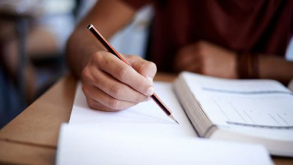 Guvernul a aprobat distribuirea locurilor cu finantare bugetare pentru institutiile de invatamant superior in anul de studii 2020-2021 Guvernul a aprobat distribuirea locurilor cu finantare bugetare pentru institutiile de invatamant superior in anul de studii 2020-2021