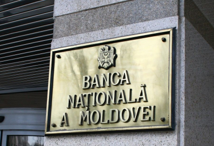 Angajatii BNM care au incalcat legea nu vor mai beneficia de avocati platiti de institutie