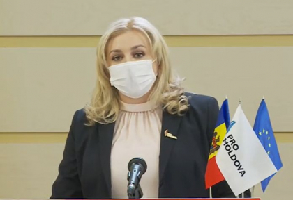 Ruxanda Glavan il actioneaza in judecata pe deputatul PSRM, Vladimir Odnostalco, dupa ce ar fi  spus minciuni in adresa ei: "A spus niste fantasmagorii in adresa mea" - VIDEO