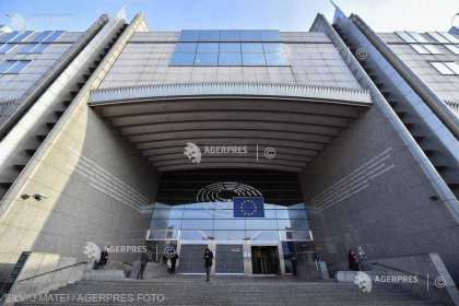 Parlamentul European a votat rezolutia in care ameninta ca ar putea bloca bugetul multianual al UE daca acesta nu va fi ''imbunatatit'' Parlamentul European a votat rezolutia in care ameninta ca ar putea bloca bugetul multianual al UE daca acesta nu va fi ''imbunatatit''