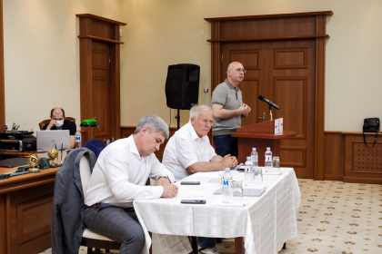 PDM va avea candidat la prezidentiale. Partidul a initiat consultari privind selectarea candidaturii PDM va avea candidat la prezidentiale. Partidul a initiat consultari privind selectarea candidaturii