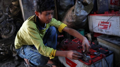UNICEF: O treime dintre copiii lumii sunt intoxicati cu plumb, ceea ce le poate provoca daune cerebrale ireversibile UNICEF: O treime dintre copiii lumii sunt intoxicati cu plumb, ceea ce le poate provoca daune cerebrale ireversibile
