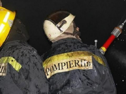 Incendiu de proportii in capitala. Trei garaje au fost cuprinse de flacari, la Botanica - FOTO Incendiu de proportii in capitala. Trei garaje au fost cuprinse de flacari, la Botanica - FOTO