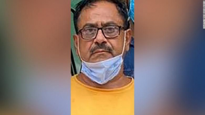 Un criminal in serie indian a recunoscut ca a ucis cel putin 50 de taximetristi si le-a aruncat cadavrele la crocodili
