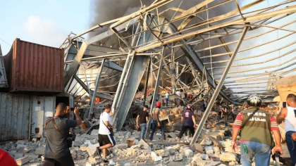 Ambasadorul Romaniei la Beirut: Ma astept la multe victime, jumatate din oras este afectat de explozie. Ceva impresionant Ambasadorul Romaniei la Beirut: Ma astept la multe victime, jumatate din oras este afectat de explozie. Ceva impresionant