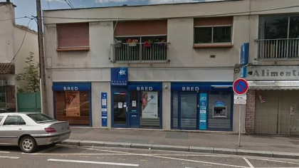Luare de ostatici intr-o banca din Franta Luare de ostatici intr-o banca din Franta