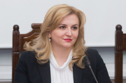 Deputatul PSRM a sesizat ANI privind presupusele incalcari in declaratiile de avere ale deputatei Ruxanda Glavan /DOC Deputatul PSRM a sesizat ANI privind presupusele incalcari in declaratiile de avere ale deputatei Ruxanda Glavan /DOC