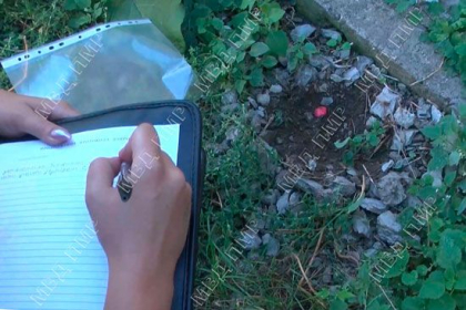 Un minor de 17 ani, retinut pentru ca vindea droguri. Tanarul risca ani grei de inchisoare - FOTO Un minor de 17 ani, retinut pentru ca vindea droguri. Tanarul risca ani grei de inchisoare - FOTO