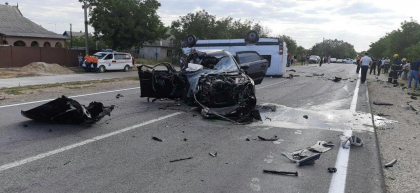 Detalii noi despre accidentul de la Stefan Voda. Soferul automobilului Audi a fost retinut. Trei persoane - in stare grava