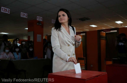 Belarus/prezidentiale: Opozanta Svetlana Tihanovskaia cere o ''alegere onesta'' Belarus/prezidentiale: Opozanta Svetlana Tihanovskaia cere o ''alegere onesta''