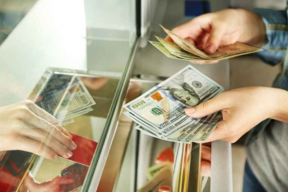 Bancile au avut mai putine incasari in numerar in primele 6 luni. Indicatorul a scazut cu aproape 6 miliarde lei - Bizlaw.md Bancile au avut mai putine incasari in numerar in primele 6 luni. Indicatorul a scazut cu aproape 6 miliarde lei - Bizlaw.md