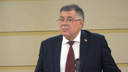 Iurie Renita, despre veniturile si averile socialistilor: "Le-au crescut casele de la Chisinau si Durlesti tocmai cu trei etaje" Iurie Renita, despre veniturile si averile socialistilor: "Le-au crescut casele de la Chisinau si Durlesti tocmai cu trei etaje"