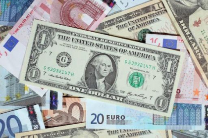 Curs valutar BNM pentru 22 august. Cat costa astazi un euro si un dolar - FOTO Curs valutar BNM pentru 22 august. Cat costa astazi un euro si un dolar - FOTO