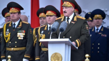 Lukasenko acuza NATO ca pregateste invadarea Belarusului cu scopul de a-l rasturna de la putere Lukasenko acuza NATO ca pregateste invadarea Belarusului cu scopul de a-l rasturna de la putere