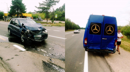 Accident la Orhei. Un barbat a fost transportat la spital, dupa ce masina in care se afla s-a ciocnit intr-un microbuz Accident la Orhei. Un barbat a fost transportat la spital, dupa ce masina in care se afla s-a ciocnit intr-un microbuz