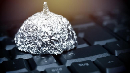 Mic ghid al teoriilor conspiratiei in epoca Post-COVID. Cum le identificam si de ce sunt atat de greu de contracarat Mic ghid al teoriilor conspiratiei in epoca Post-COVID. Cum le identificam si de ce sunt atat de greu de contracarat