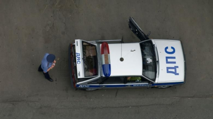 Un blogger rus care l-a intervievat pe Alexei Navalnii a fost grav ranit dupa ce doi barbati l-au atacat in fata casei Un blogger rus care l-a intervievat pe Alexei Navalnii a fost grav ranit dupa ce doi barbati l-au atacat in fata casei