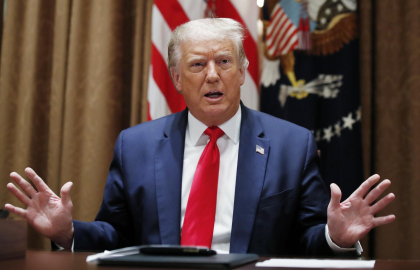 SUA: Trump pune capat formatiunilor impotriva rasismului din administratie
