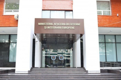 Ministerul de Externe a activat un centru de apel prin care cetatenii vor afla despre alertele de calatorie Ministerul de Externe a activat un centru de apel prin care cetatenii vor afla despre alertele de calatorie